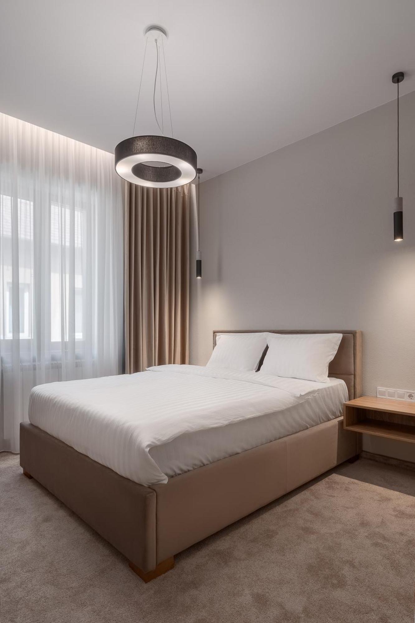 Oasis Rooms Орадя Экстерьер фото