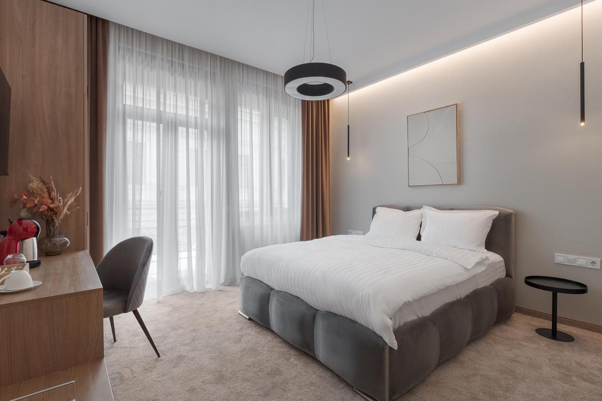 Oasis Rooms Орадя Экстерьер фото