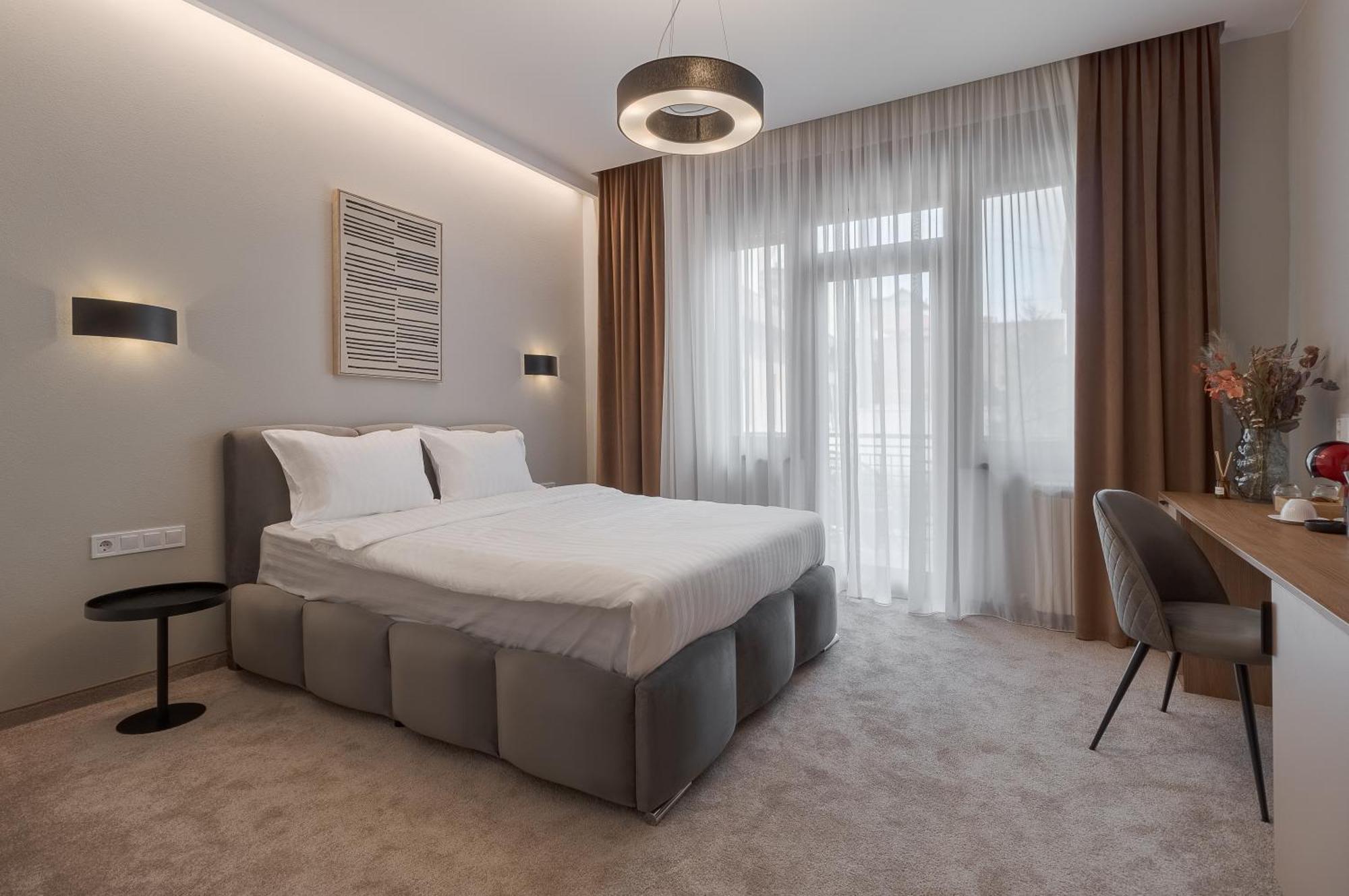 Oasis Rooms Орадя Экстерьер фото